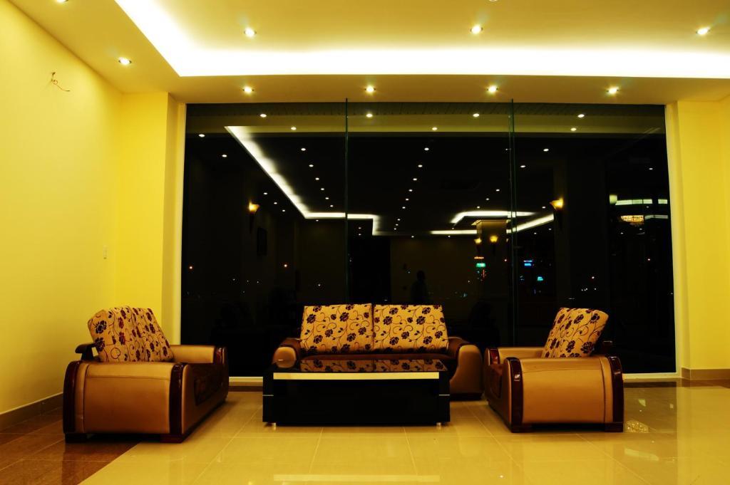 Monaco Hotel ดานัง ภายนอก รูปภาพ
